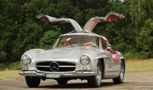 Ini Dia Mercedes-Benz 300SL Gullwing